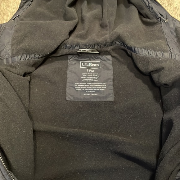 LL Bean Fleece Lined Rain Jacket - Picture 3 of 6